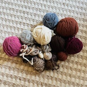 🧶 Bundle of Miscellaneous Yarn Skeins - Orange, Blue, Pinks, Reds